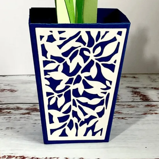 Craft Buddy “Daisies” Beautiful Bouquet 3D Gift Card Die Set Sale